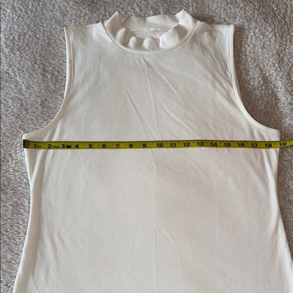 👚 🆕 LOFT Women’s Ribbed Mock Turtleneck Tank Top – Size XL (NWT) - Picture 3 of 6